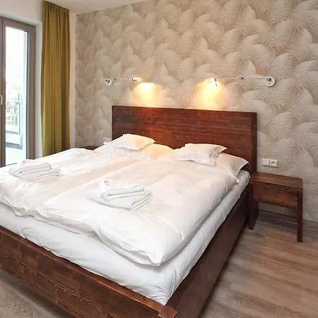 Terasy Cafe Aparthotel 4*