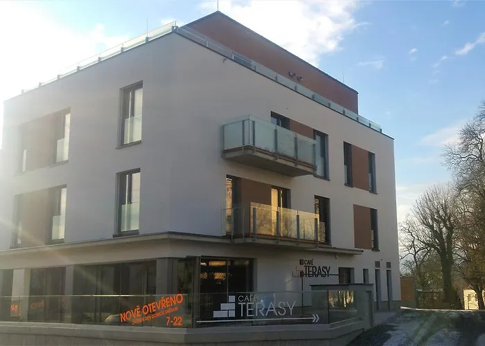 Terasy Cafe ليبيريتش